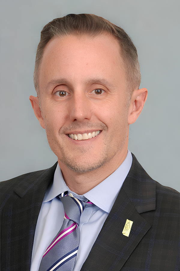 Sean Apicella