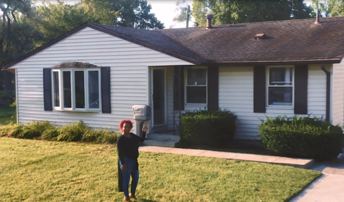 Monique Thomas image